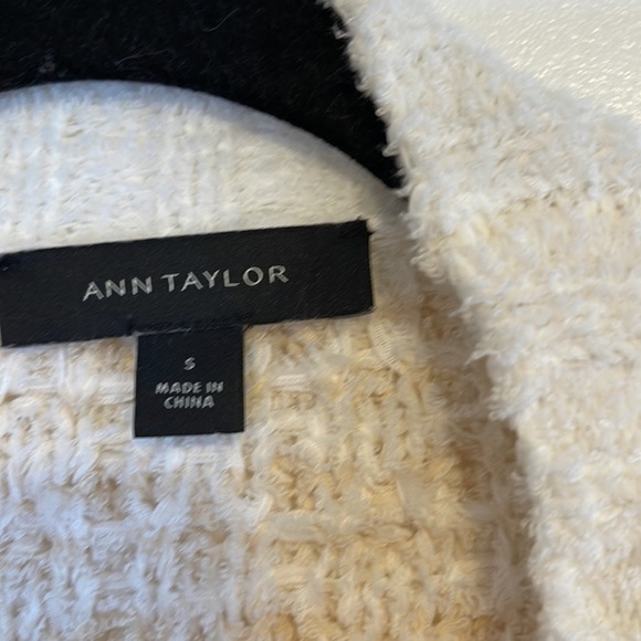 NWOT Ann Taylor Boyfriend Cardigan - size small - Picture 2 of 8